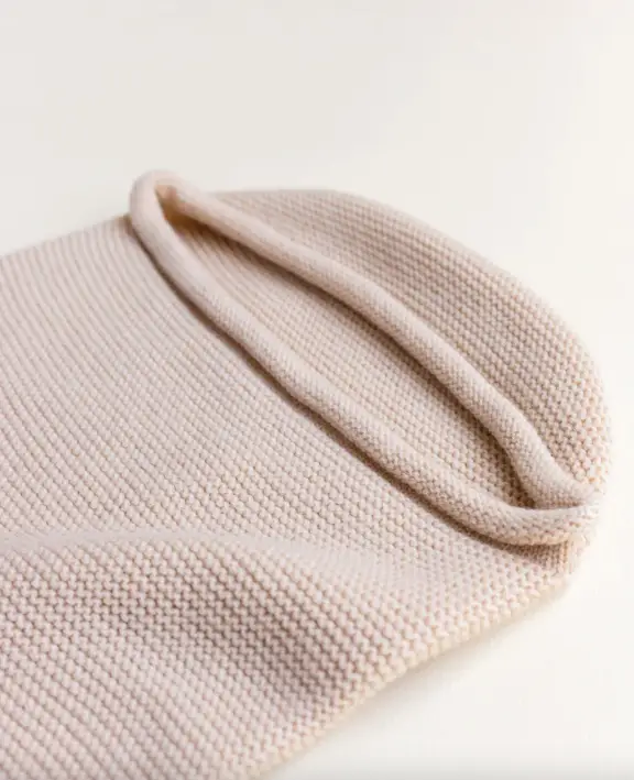 HVID cocoon / oat by Citron Grenadine