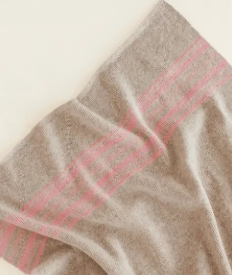 HVID Couverture bébé laine mérinos Gilbert sand & bubblegum – plaid naissance naturel by Citron Grenadine
