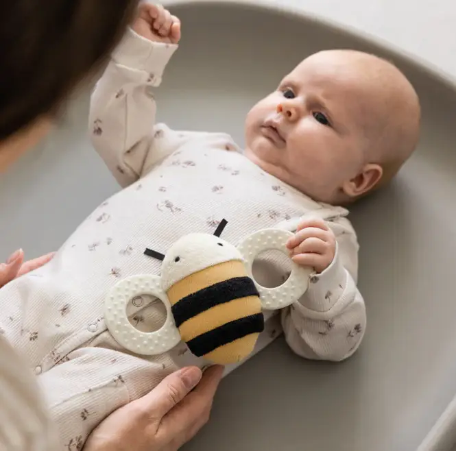 SEBRA hochet / billy the bee 0+ by Citron Grenadine