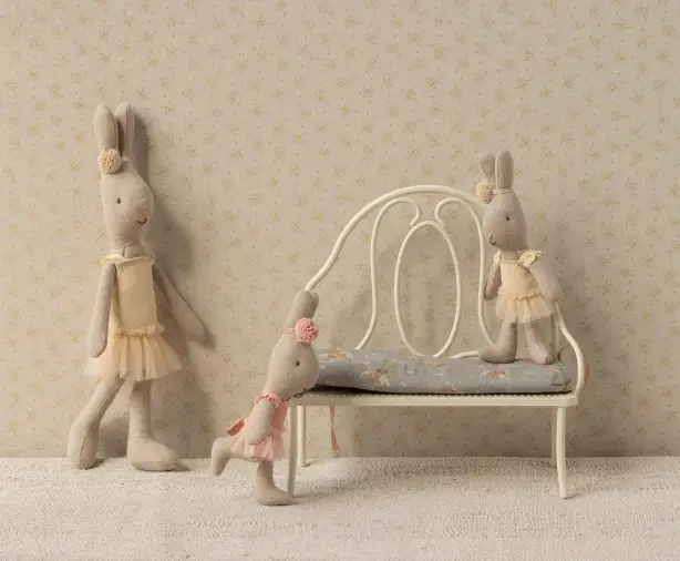 Maileg Rabbit, Micro - Ballet suit and skirt cream by Citron Grenadine