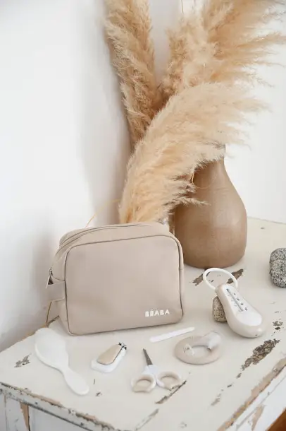 BEABA Trousse de toilette 7 accessoires - Terre d'argile by Citron Grenadine