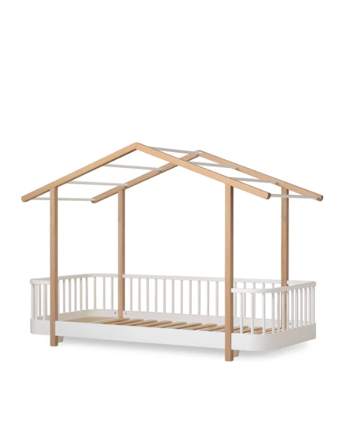 Oliver Furniture wood original house bed / blanc et chêne by Citron Grenadine
