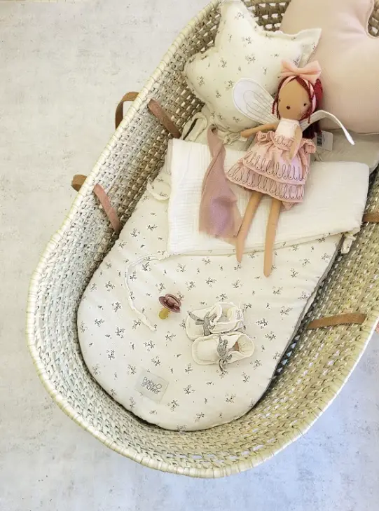 BABYSHOWER nid d'ange comfort / roseberry by Citron Grenadine