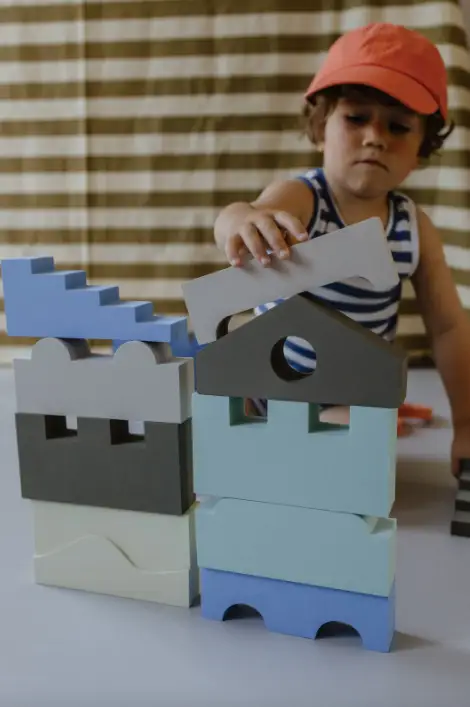 MOES PLAY puzzle blocks / sky by Citron Grenadine