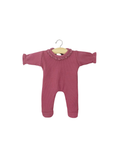 MINIKANE Camille poupée pyjama 28 cm framboise; Citron Grenadine ribbed pink footed jumpsuit with lace collar