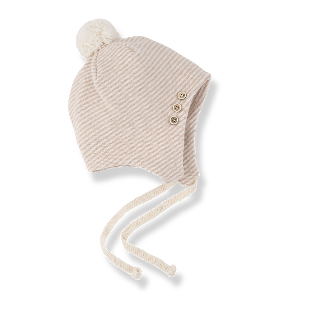 1+ IN THE FAMILY bonnet Bayonne