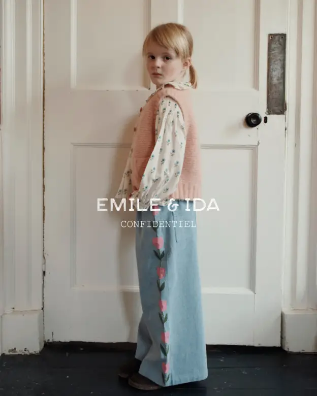 Pantalon denim brodé tulipe bleu délavé EMILE ET IDA, bas de pantalon