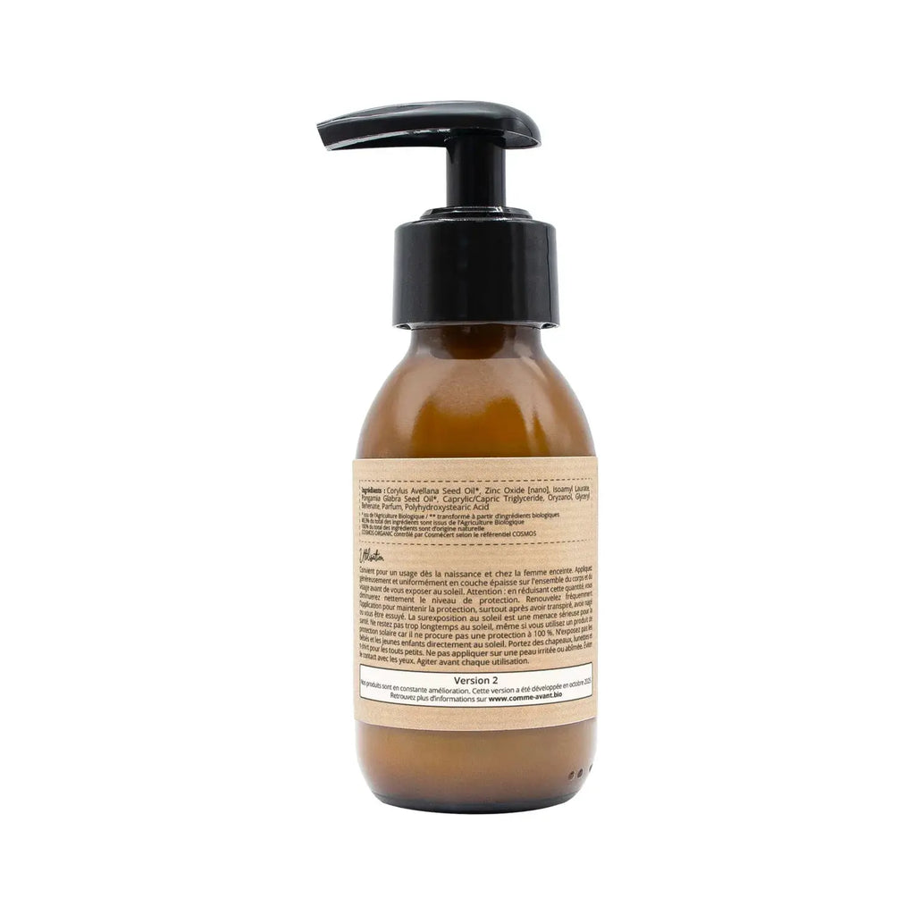 Crème solaire minérale SPF50 COMME AVANT vanille, en bouteille ambrée avec pompe noire