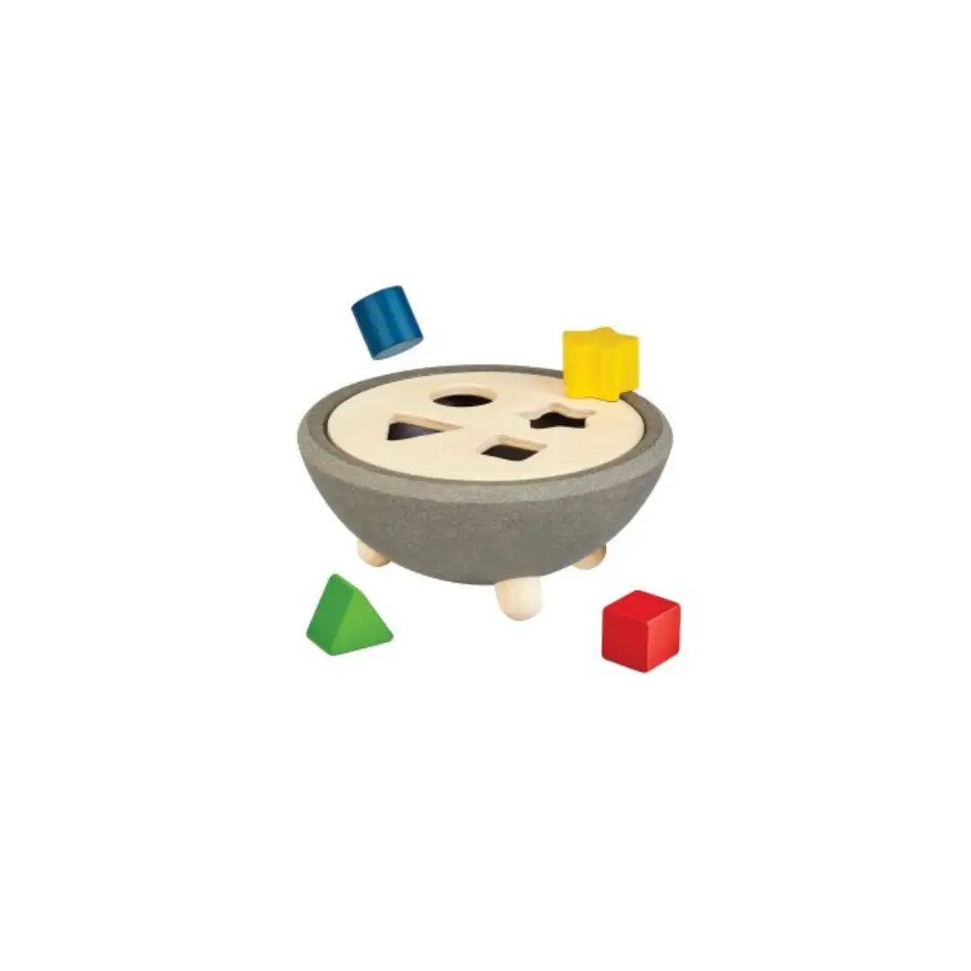 Plan Toys boite multiformes sorting toy; wooden gray bowl with shape-cut top and 4 colorful blocks