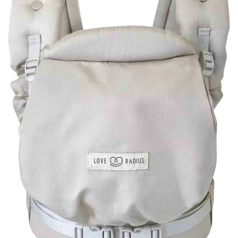 Love Radius PhysioCarrier 2 porte-bébé blanc à structure souple, logo Love Radius visible