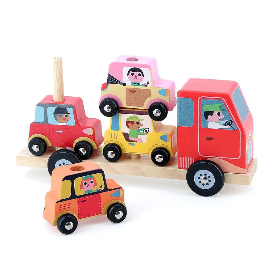 VILAC Empil’auto City five colorful wooden cars and truck set by Citron Grenadine on a wooden base.