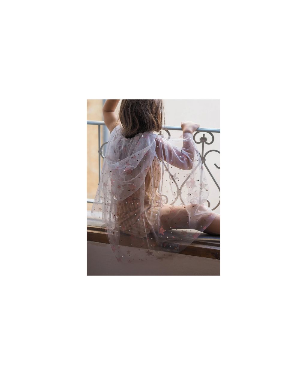 Cape RATATAM Céleste à étoiles pailletées blanches en tulle translucide pour enfant