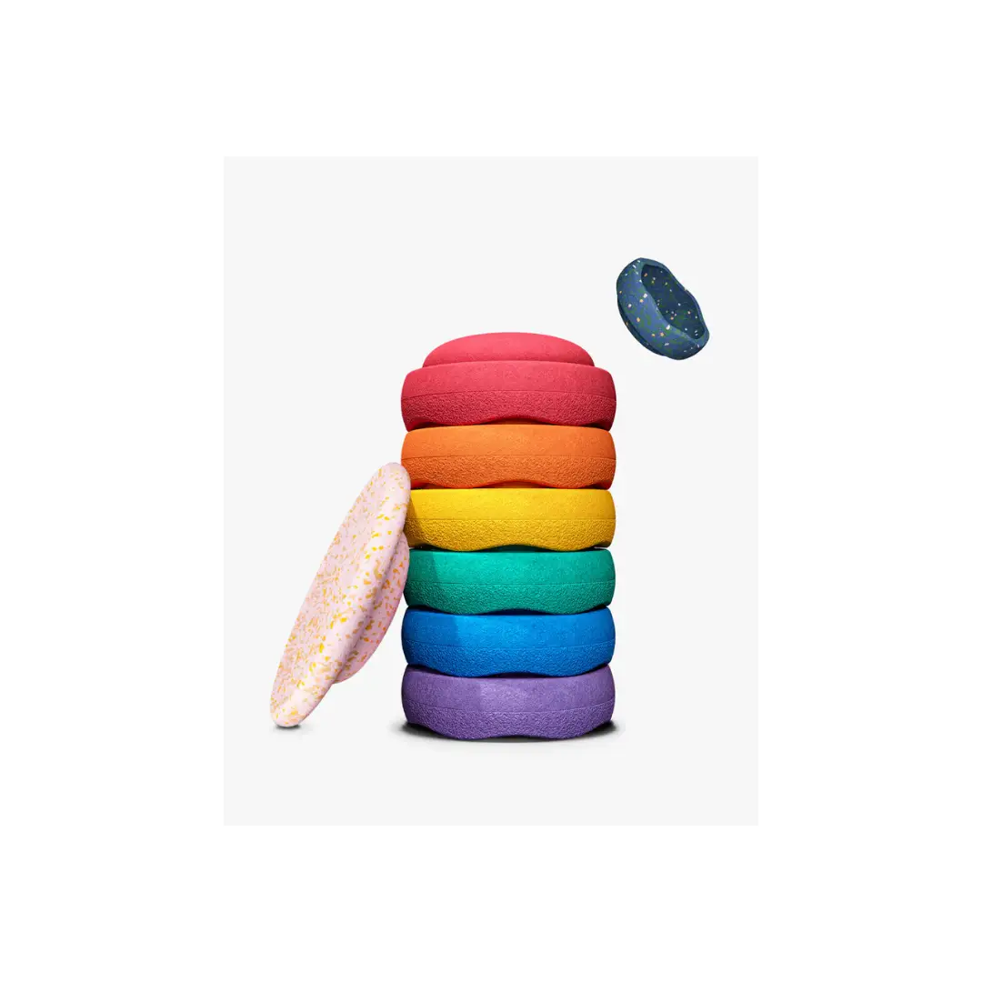 Stapelstein rainbow set water lily colorful stack of discs by Citron Grenadine