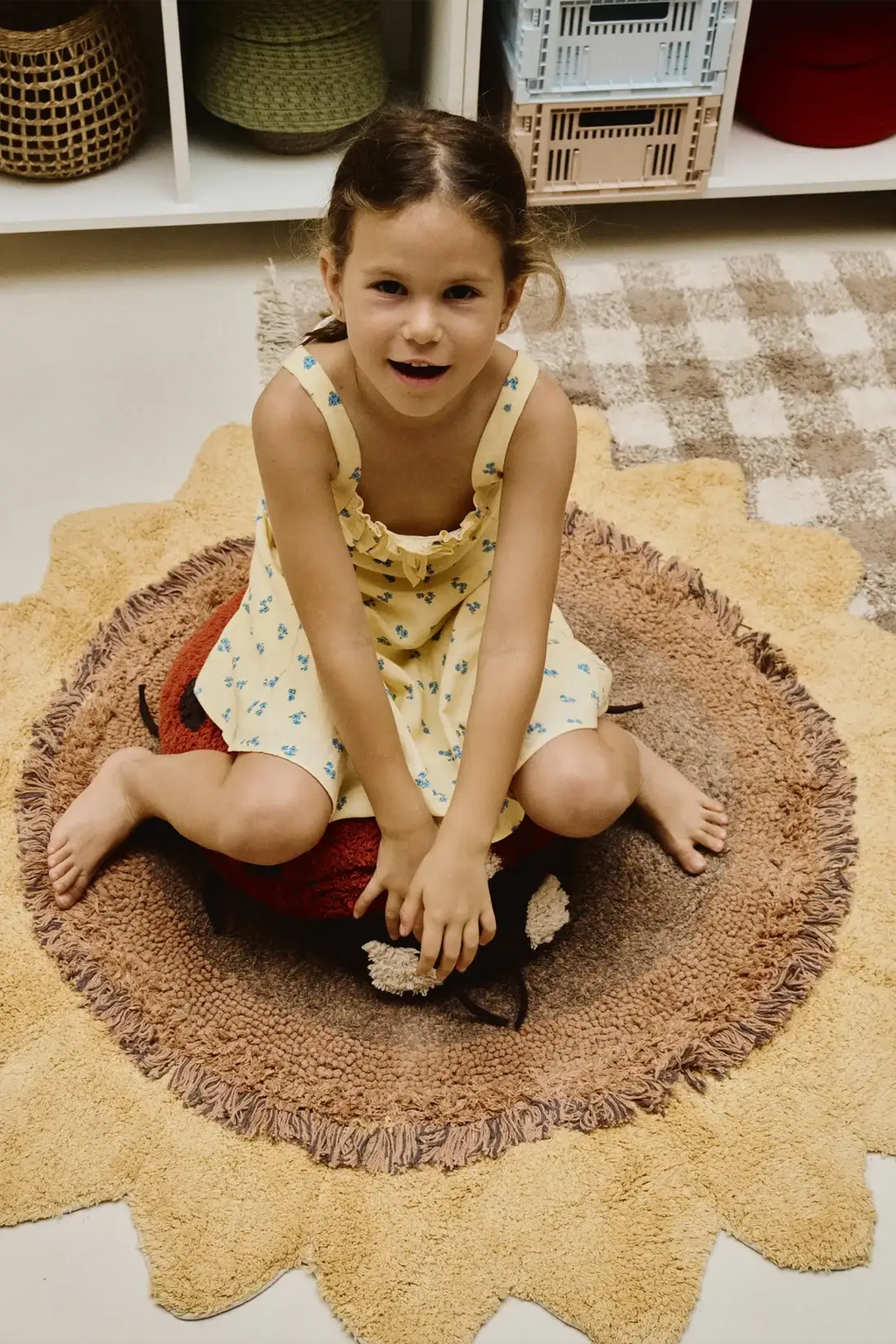 Tapis lavable Lorena Canals Sunflower, petit tapis rond beige/brown par Citron Grenadine